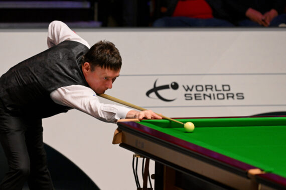 Jimmy White at the 2023 World Seniors Snooker Championship.
